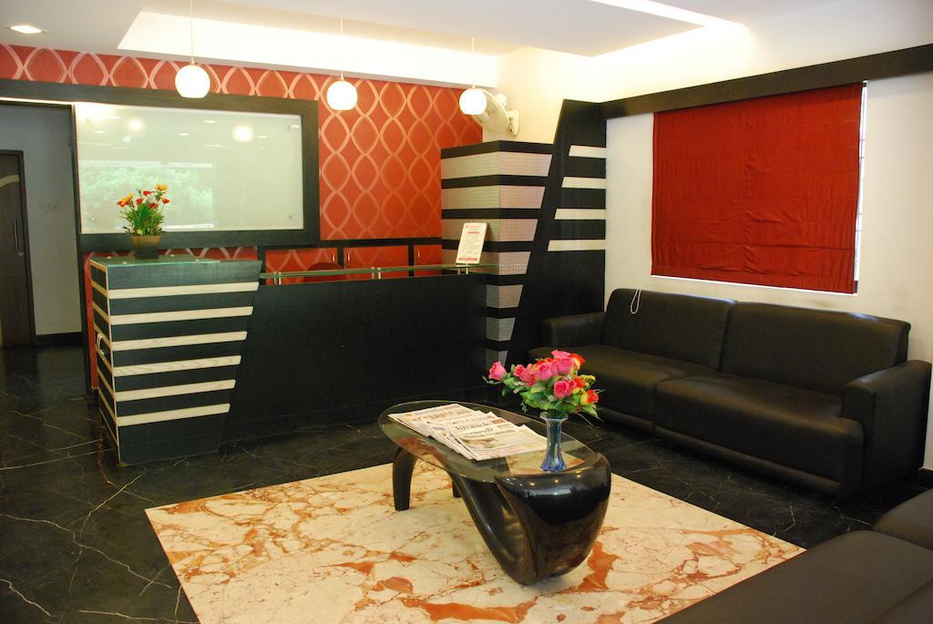 City Manor Hotel Chennai Room photo