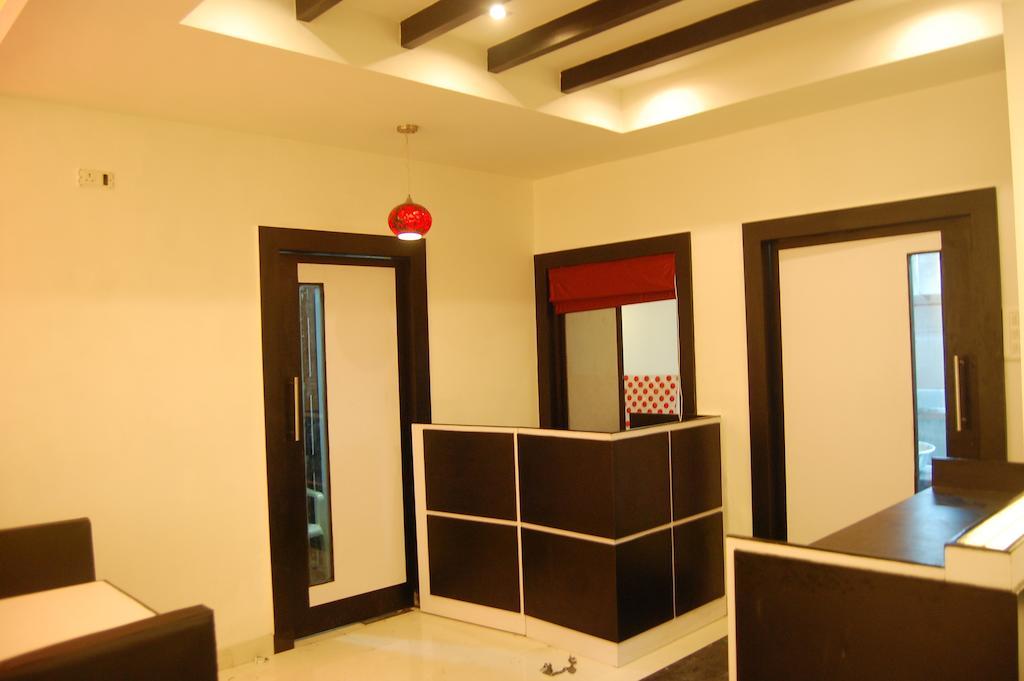 City Manor Hotel Chennai Exterior photo