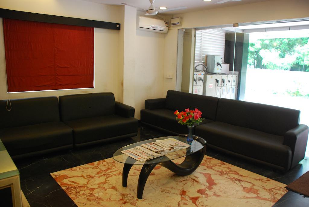 City Manor Hotel Chennai Exterior photo